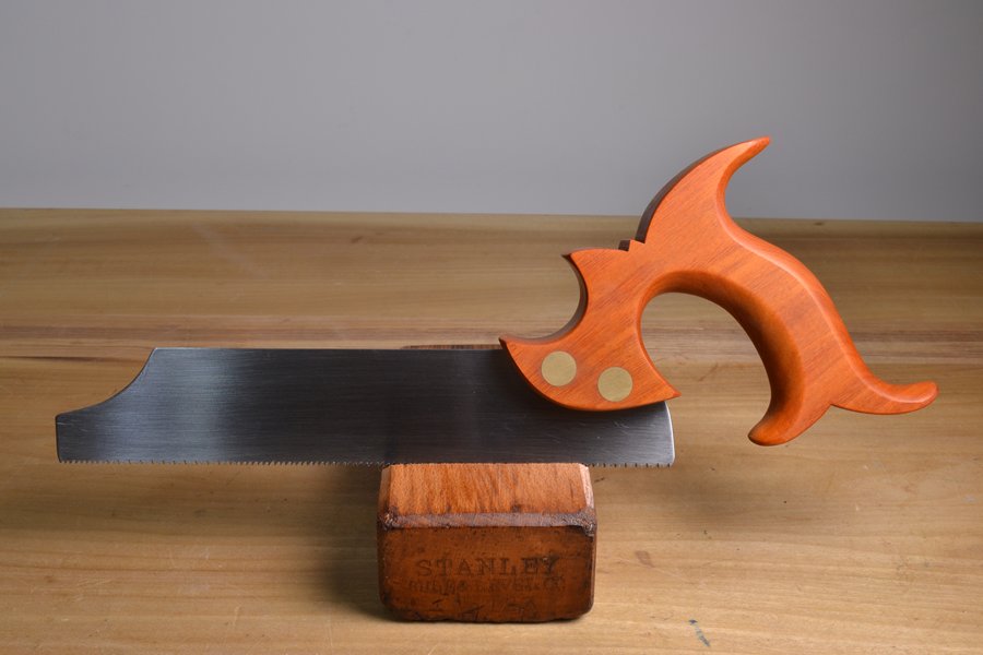 Front view of patternmaker's saw in chakte viga