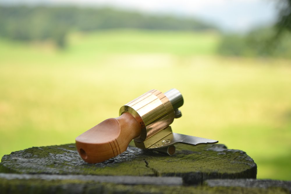 RakeMaker II picture with apple handle