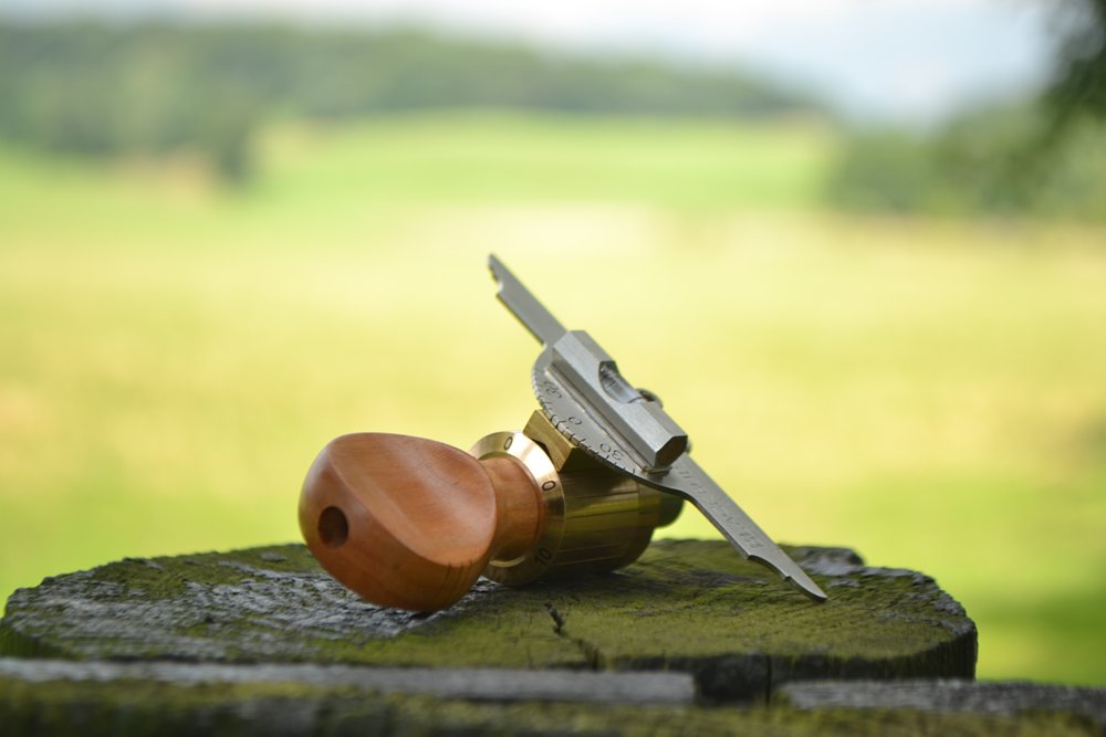 RakeMaker II picture with apple handle