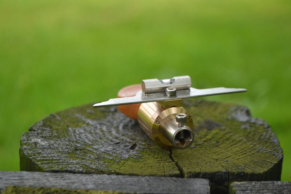 RakeMaker II picture with apple handle